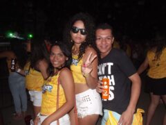 Oktober 10 Anos